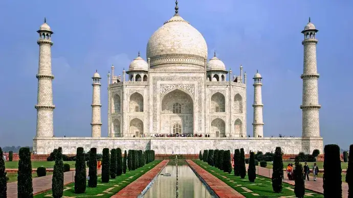 Taj Mahal Historical Places in india